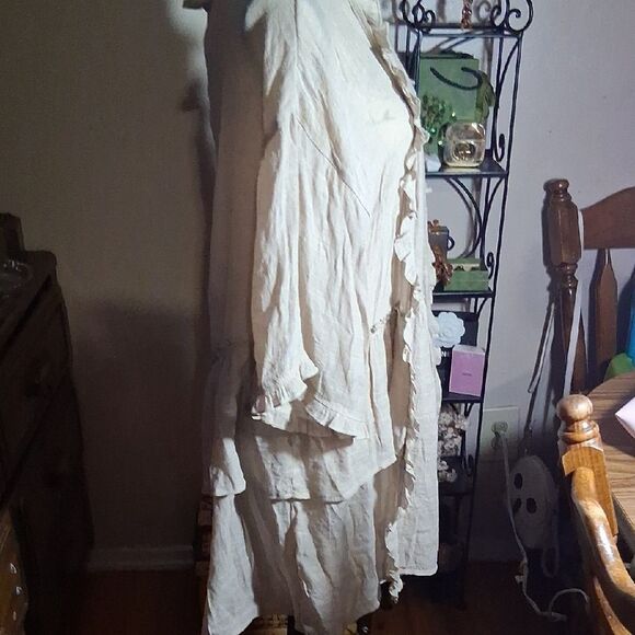 Easel Women's Cream Ruffled Light Jacket Duster Size Large - Picture 9 of 13